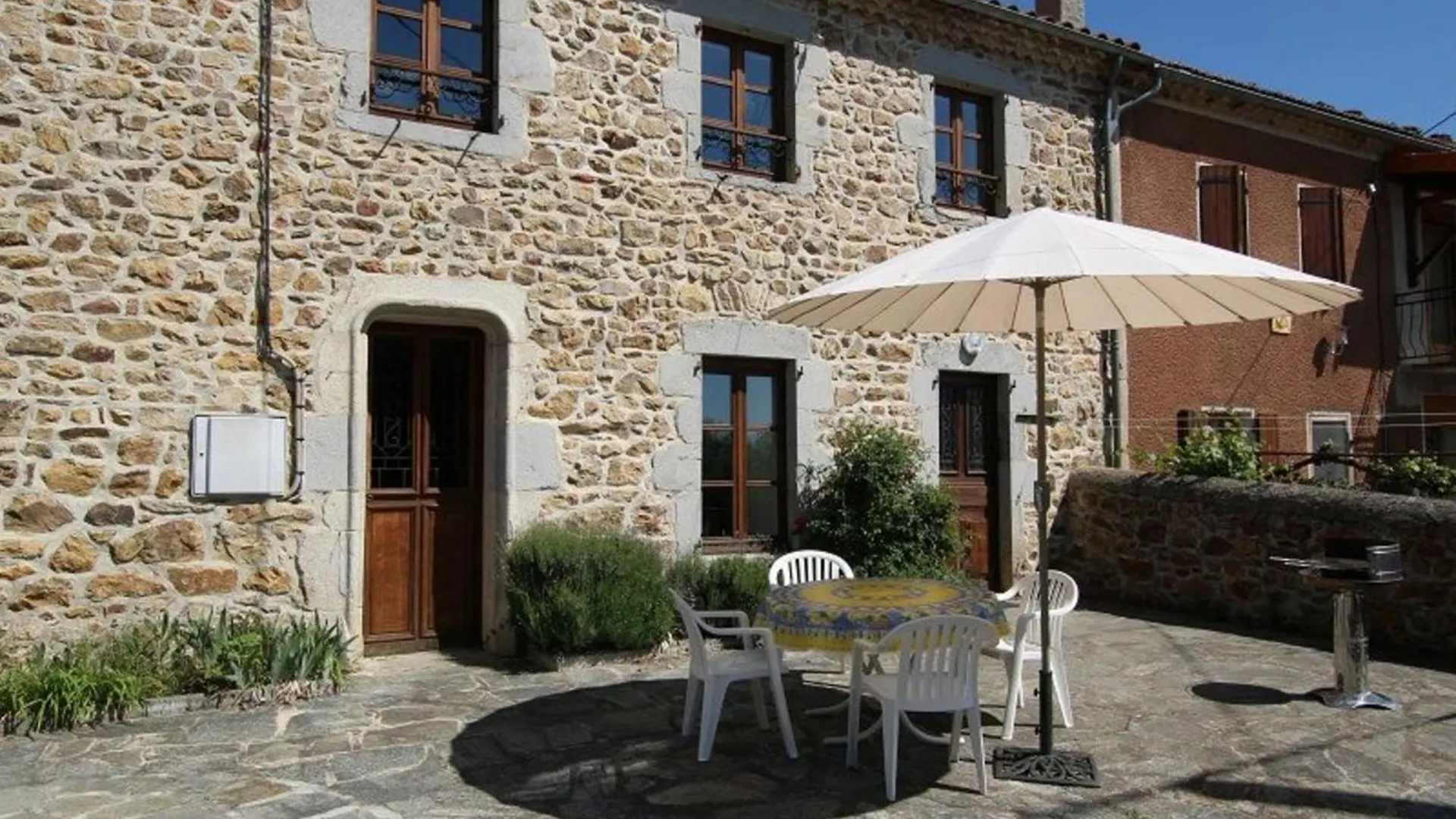 Gite Independant Avec Cour Privative Pres De Lavoute-Chilhac Et Langeac - Fr-1-582-224 Ferrussac